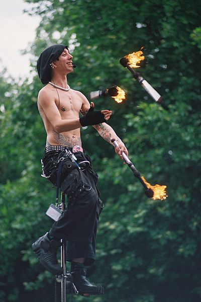 wikifirejuggler.jpg