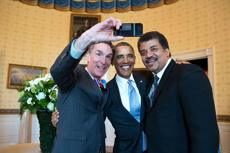 wikinyeobamatysonselfie.jpg