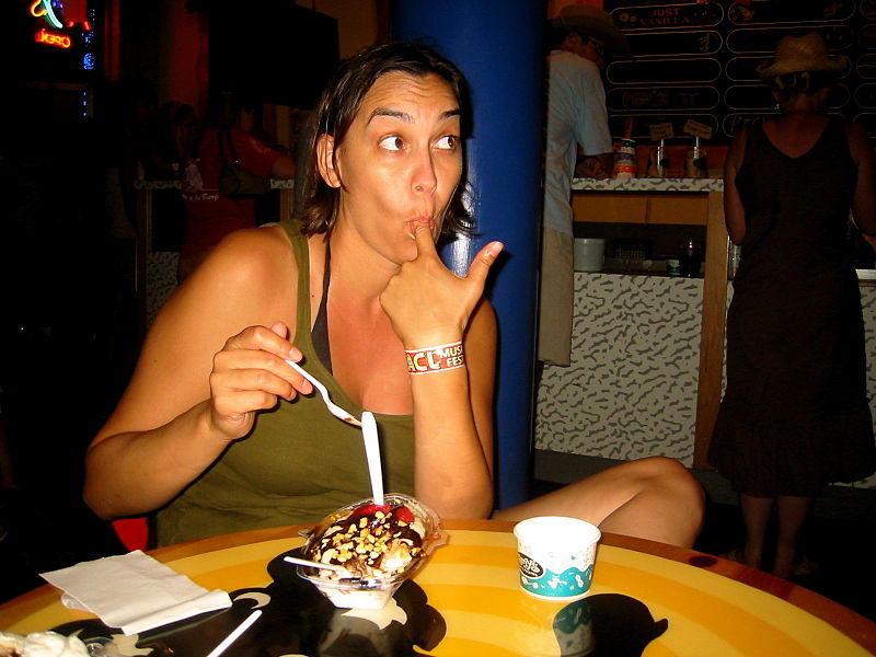 wikiwomanlickingfinger.jpg